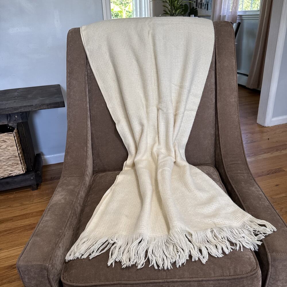 Faribo VTG Solid Ivory Cream Fringe Wool Blend 50"X 58" Throw Lap Blanket